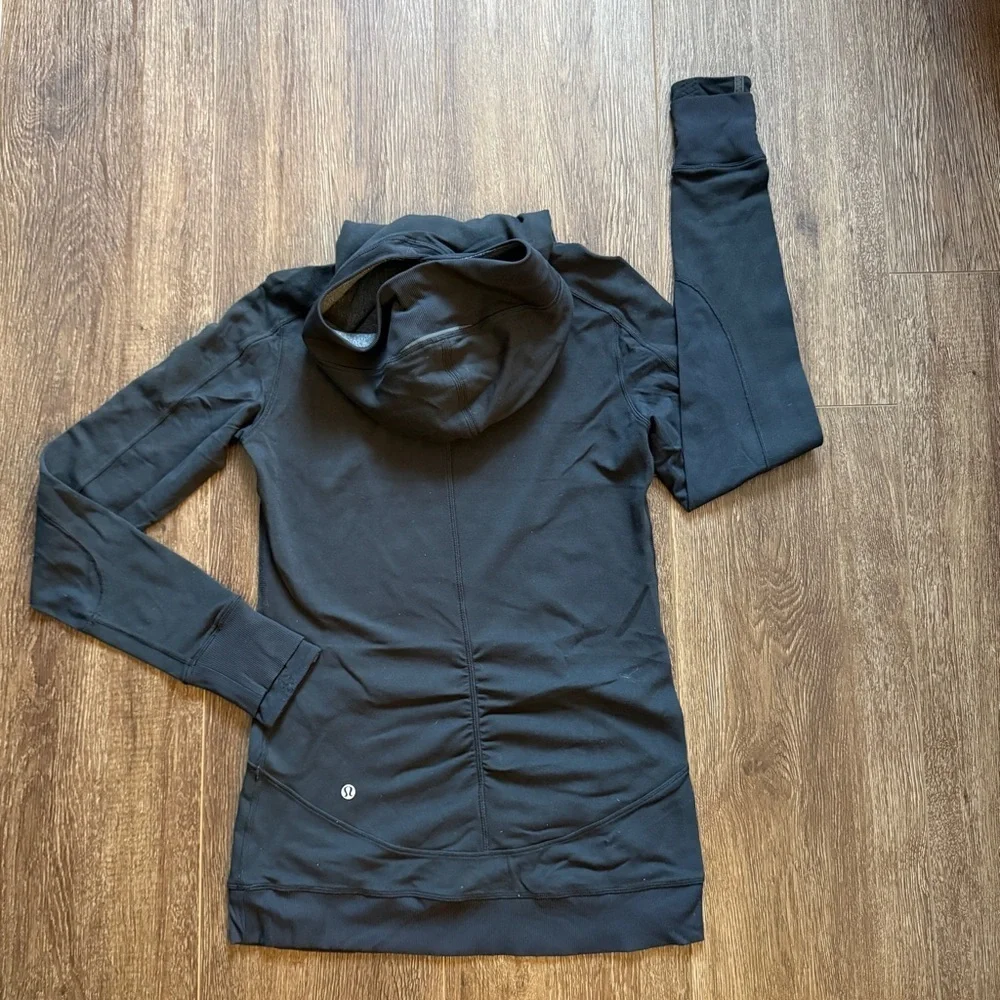 Lululemon hoodie 6